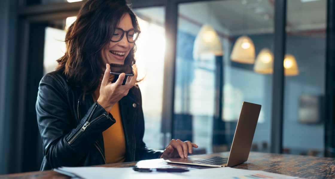 Can a mobile roaming tariff be tailored to an individual business